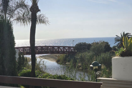 2b1d52b30fd66ccc68584f95b3d1775e - 15