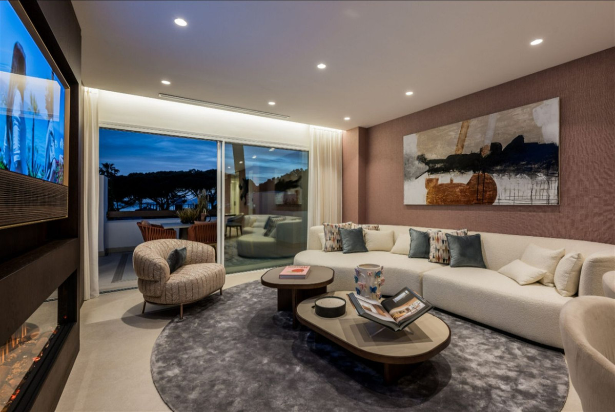 2b1d52b30fd66ccc68584f95b3d1775e - 22