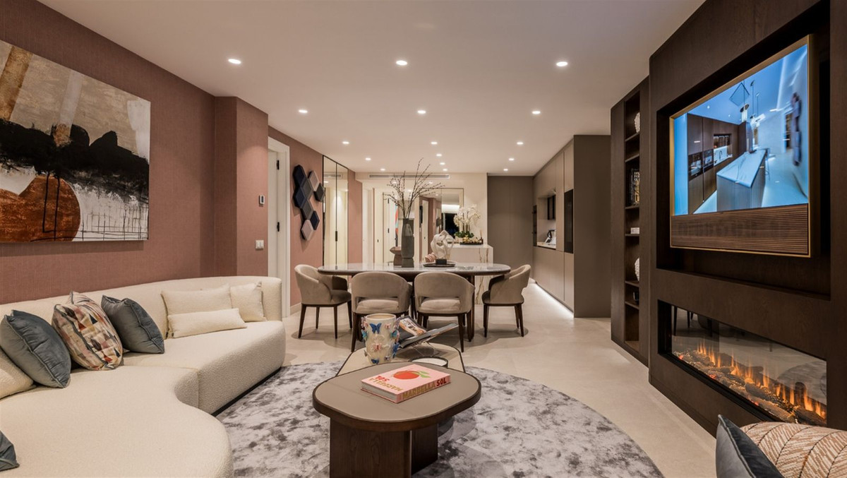 2b1d52b30fd66ccc68584f95b3d1775e - 26