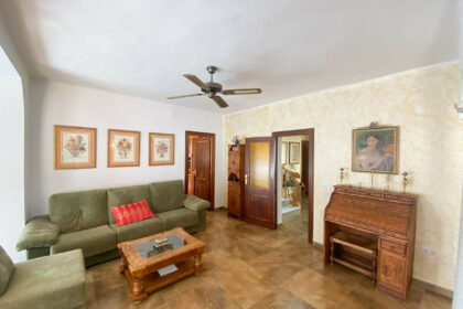 2e5b810e92e662489ebcf4d021d8bf28 - 18