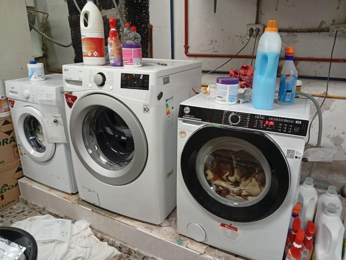 2ee8f0bbc44be1eac006e9d4b6f01cdb - 4