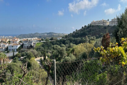 34b7ea59e9261990b021fc54565329e1 - 1