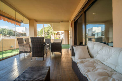 37e89ea792362a5bb2ef24b186b1e559 - 15