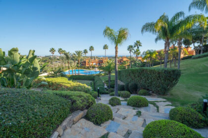 37e89ea792362a5bb2ef24b186b1e559 - 22