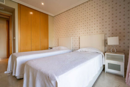 37e89ea792362a5bb2ef24b186b1e559 - 34