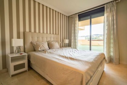 37e89ea792362a5bb2ef24b186b1e559 - 6