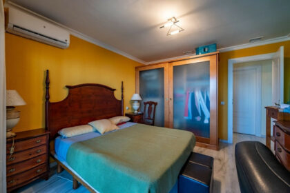 40a979a3da12403355e95bd6de5a608b - 15