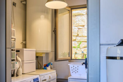 451e2d714f605080a208ccc38595c061 - 30