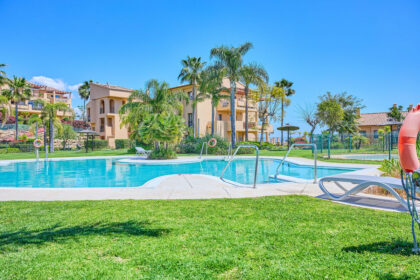 451e2d714f605080a208ccc38595c061 - 31