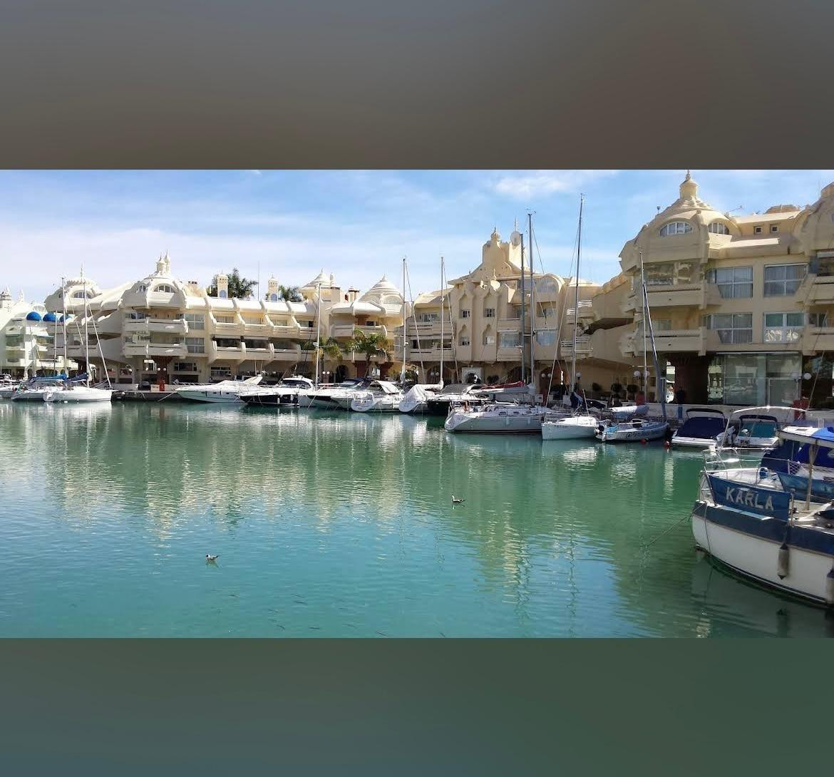 484b6c15eba36b794357901c70d912a8 - 12