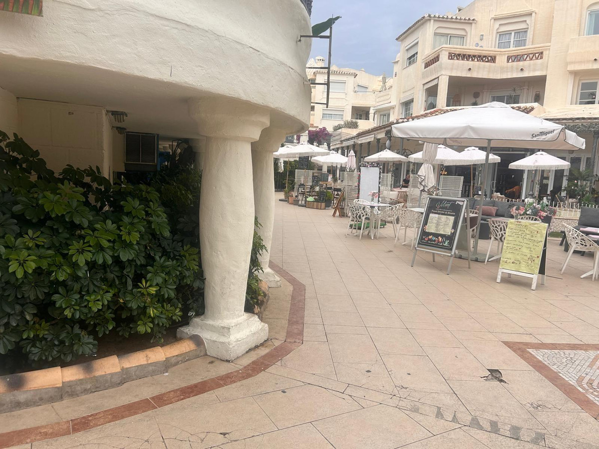 484b6c15eba36b794357901c70d912a8 - 3