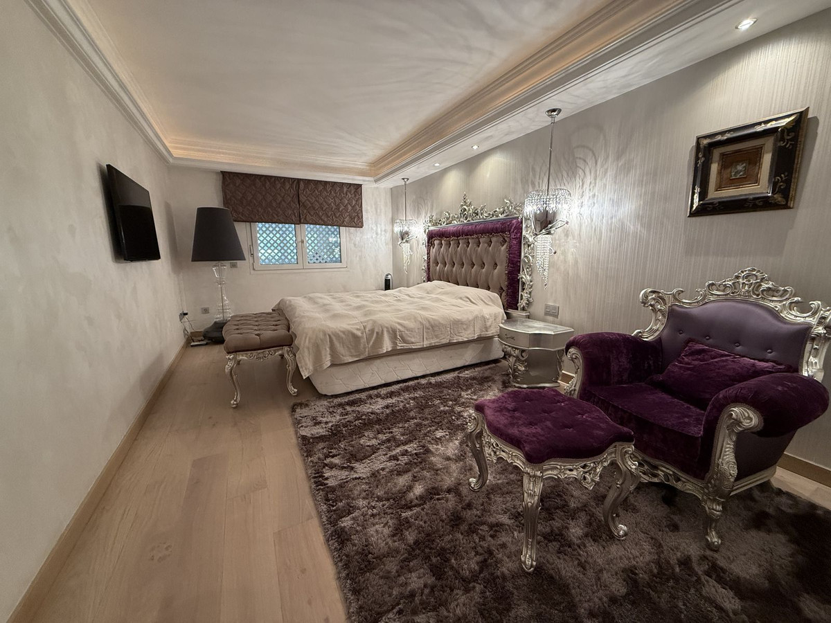 5500e164a9fbf9d3cbd08cf3bbc06572 - 13