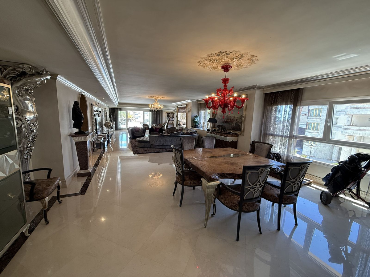 5500e164a9fbf9d3cbd08cf3bbc06572 - 21