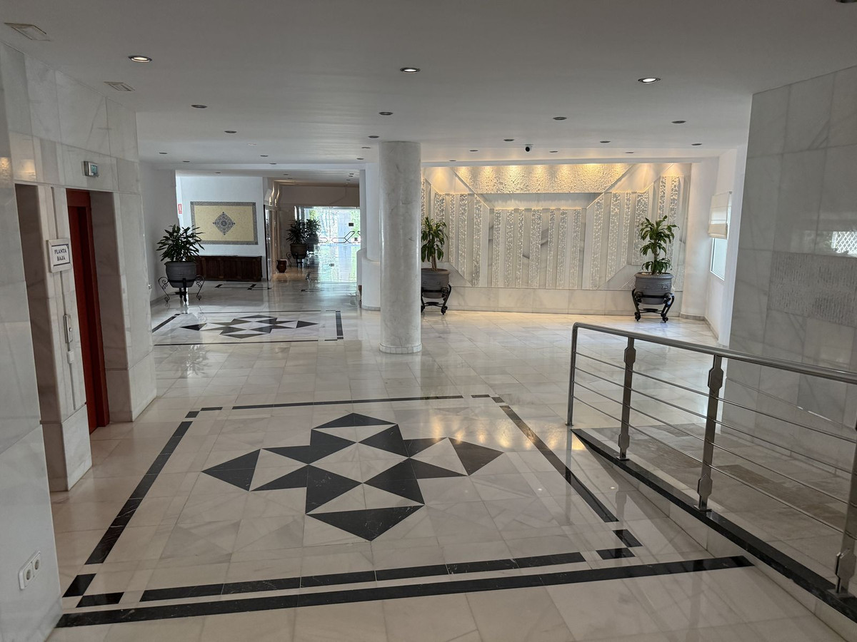 5500e164a9fbf9d3cbd08cf3bbc06572 - 22