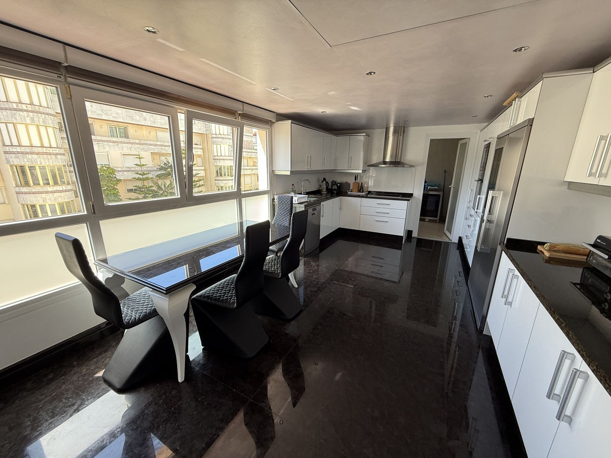 5500e164a9fbf9d3cbd08cf3bbc06572 - 6