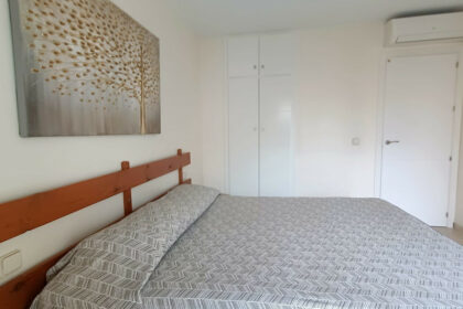 622f76fffc6cab8b00f5a3951ee1d8a5 - 12