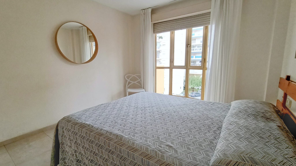 622f76fffc6cab8b00f5a3951ee1d8a5 - 13