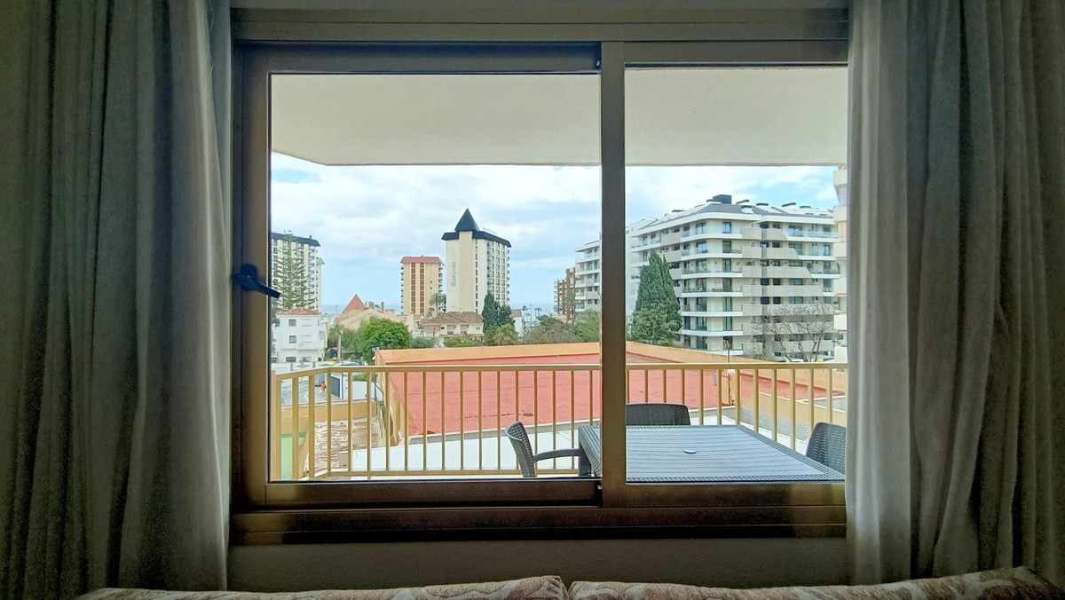 622f76fffc6cab8b00f5a3951ee1d8a5 - 3