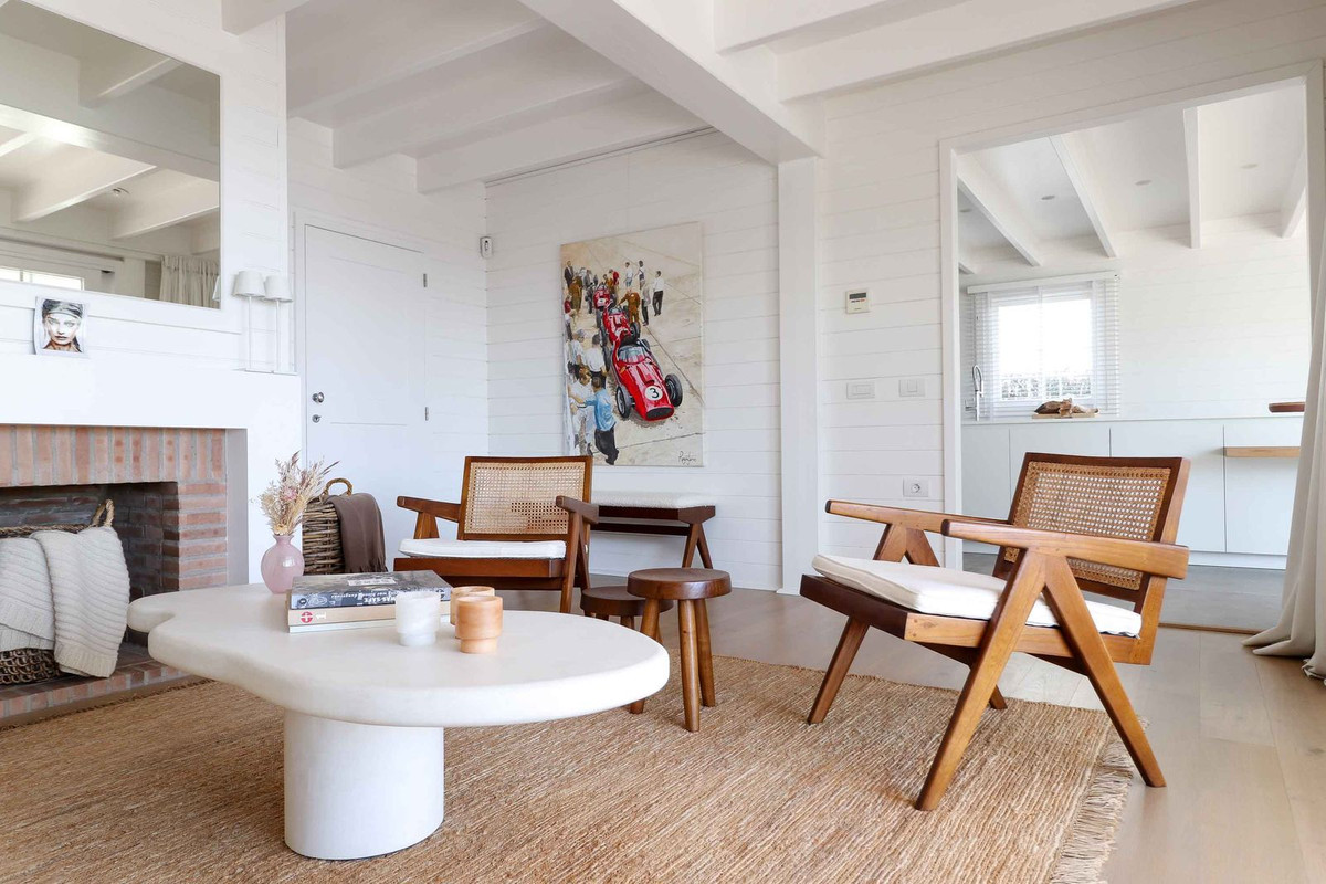 6889f9cc2a450b827c045775b5b26748 - 13