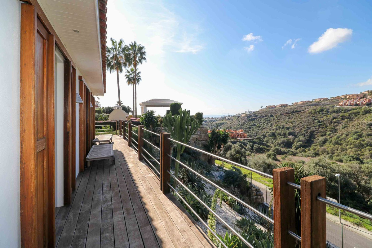 6889f9cc2a450b827c045775b5b26748 - 26