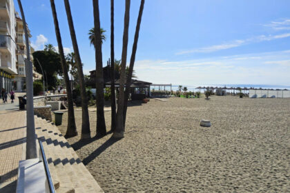 6d0a8637e1fe034ff6318ddc2525ee96 - 25