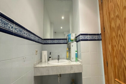 7925bb64361b9f3d988bb42af00fb230 - 18