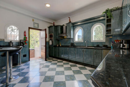 7aadaa002f1865cb8011786decb63dd4 - 23