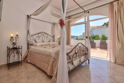 7aadaa002f1865cb8011786decb63dd4 - 43