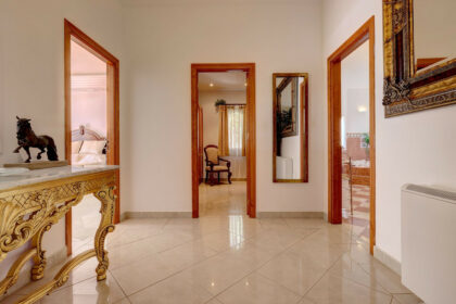 7aadaa002f1865cb8011786decb63dd4 - 44