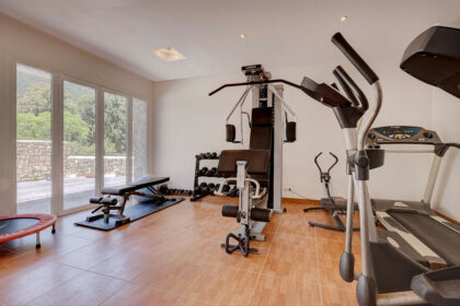 7aadaa002f1865cb8011786decb63dd4 - 78