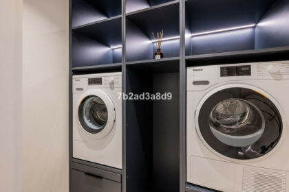 7b260bc26e243f5c0758ab3eff1feafc - 17