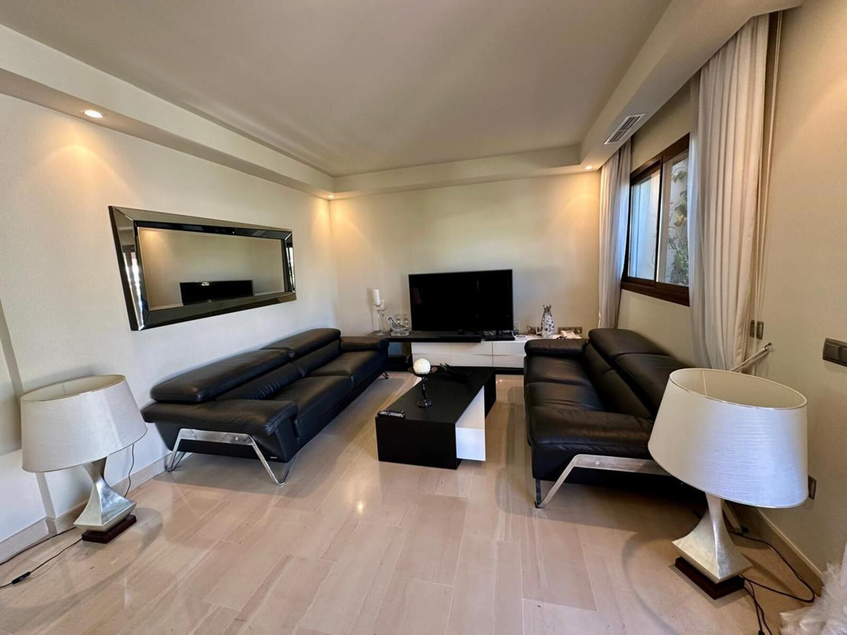 821473711be42a4700d899fd3d2a94b5 - 10