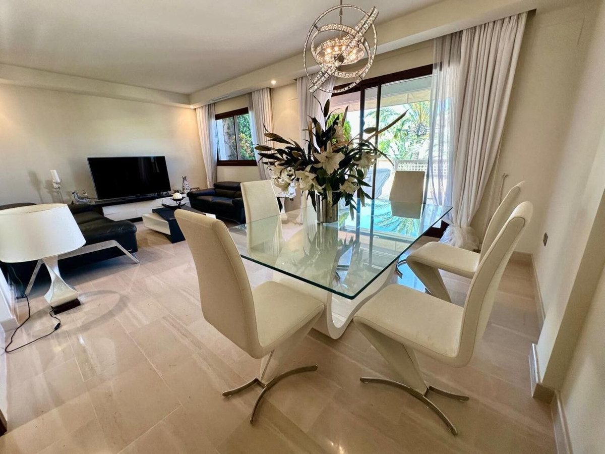 821473711be42a4700d899fd3d2a94b5 - 13