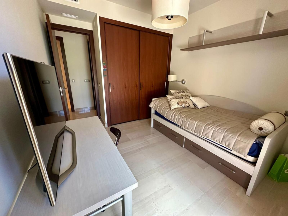 821473711be42a4700d899fd3d2a94b5 - 14