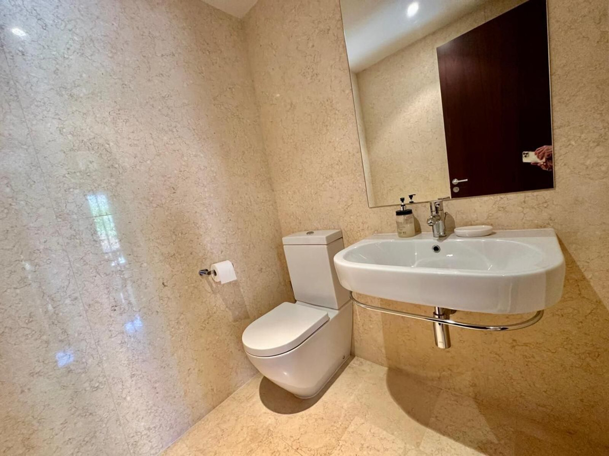 821473711be42a4700d899fd3d2a94b5 - 19