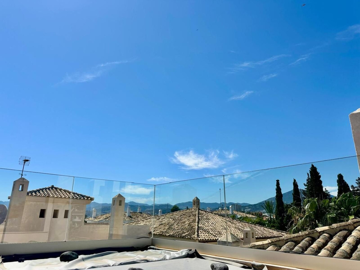 821473711be42a4700d899fd3d2a94b5 - 9