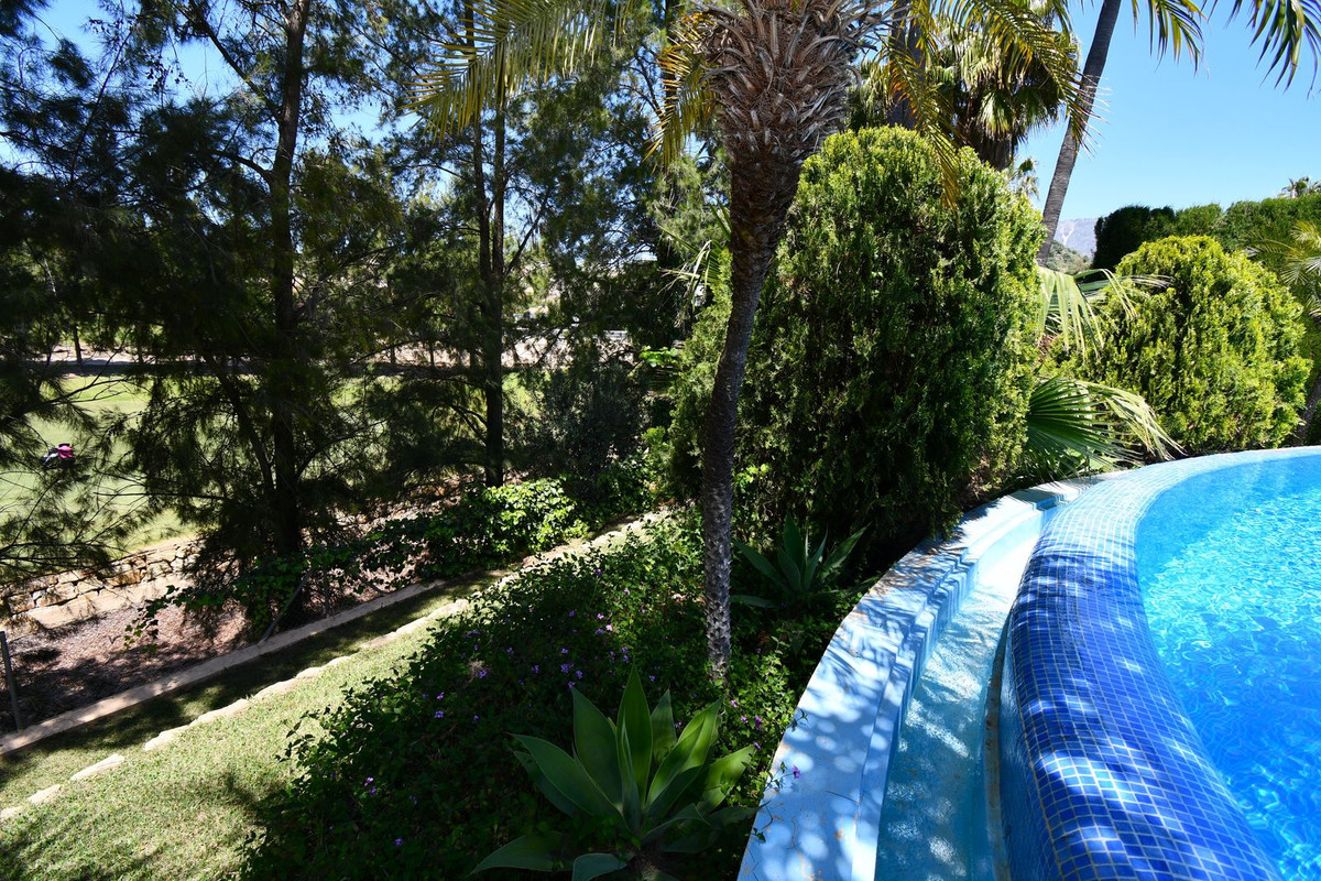 8291400f56e3ba5e5df2fb786607e4fd - 27