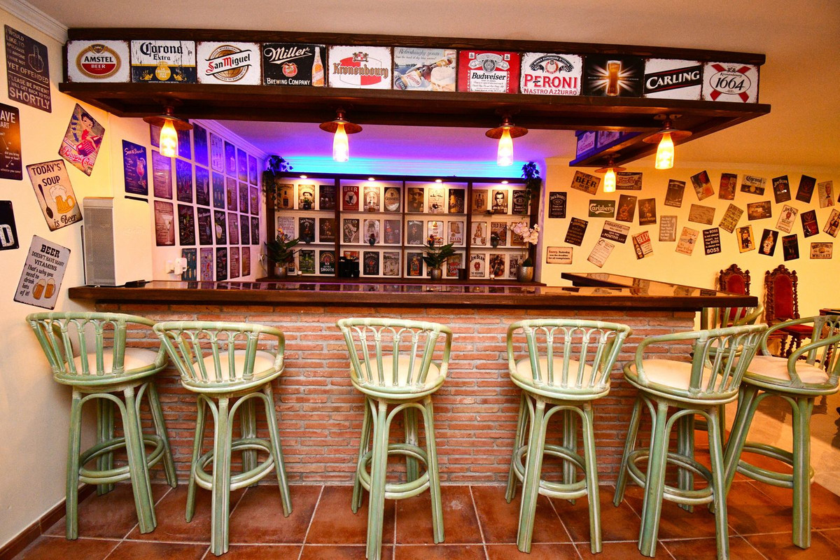 8291400f56e3ba5e5df2fb786607e4fd - 46