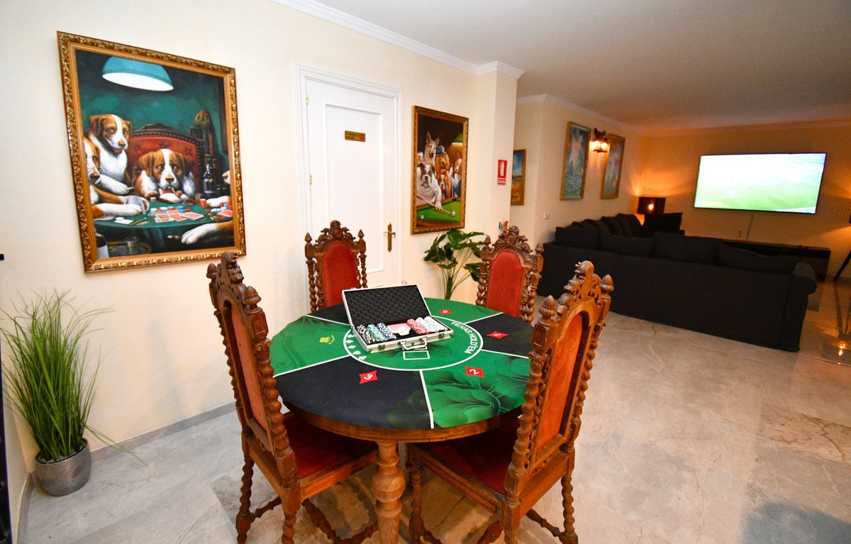 8291400f56e3ba5e5df2fb786607e4fd - 52