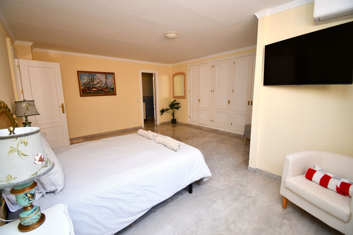 8291400f56e3ba5e5df2fb786607e4fd - 72