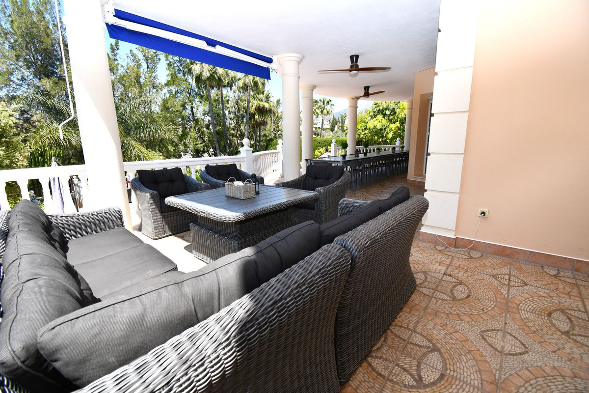 8291400f56e3ba5e5df2fb786607e4fd - 8