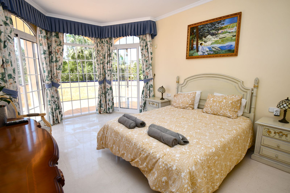 8291400f56e3ba5e5df2fb786607e4fd - 80