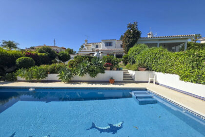 830919d5b6472e991a4250eda9c9c184 - 10