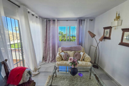 830919d5b6472e991a4250eda9c9c184 - 20