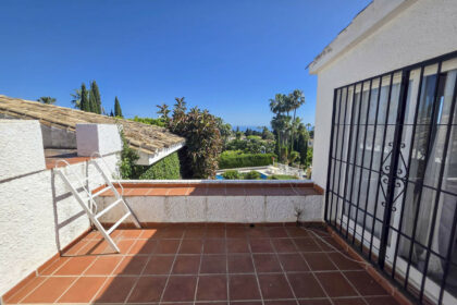 830919d5b6472e991a4250eda9c9c184 - 34