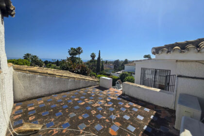 830919d5b6472e991a4250eda9c9c184 - 40