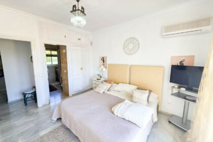 830919d5b6472e991a4250eda9c9c184 - 46