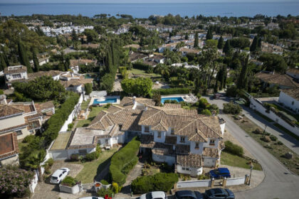 830919d5b6472e991a4250eda9c9c184 - 58