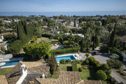 830919d5b6472e991a4250eda9c9c184 - 62