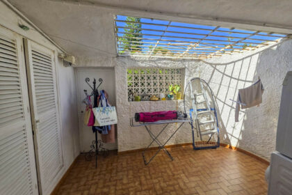 830919d5b6472e991a4250eda9c9c184 - 64